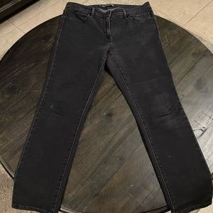 Levi’s black jeans